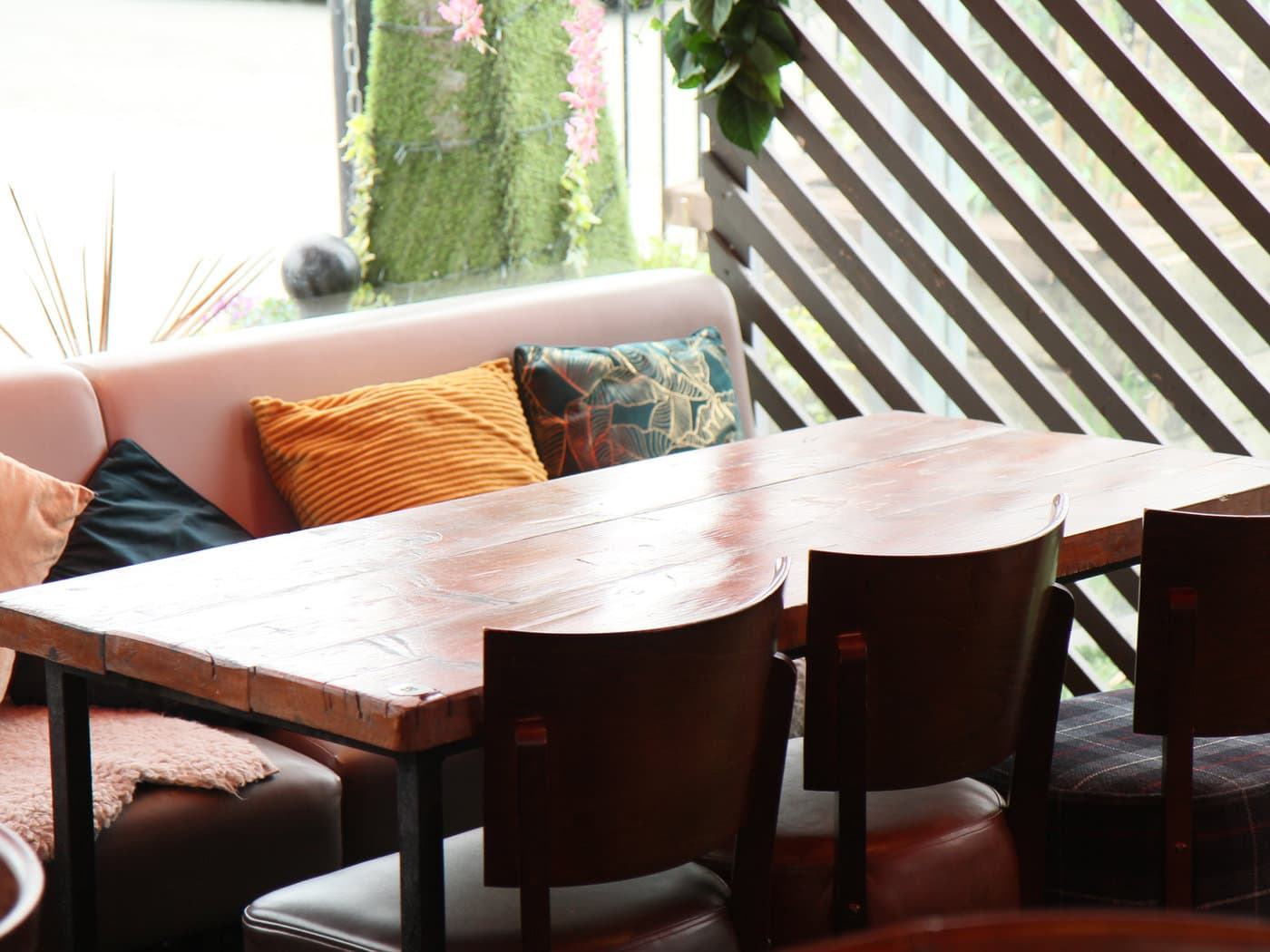 The Gin Garden at The Lakeside Inn, photo 3