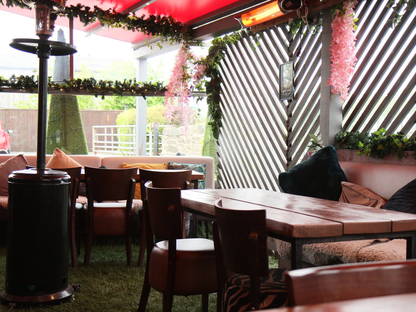 The Gin Garden at The Lakeside Inn, photo 7