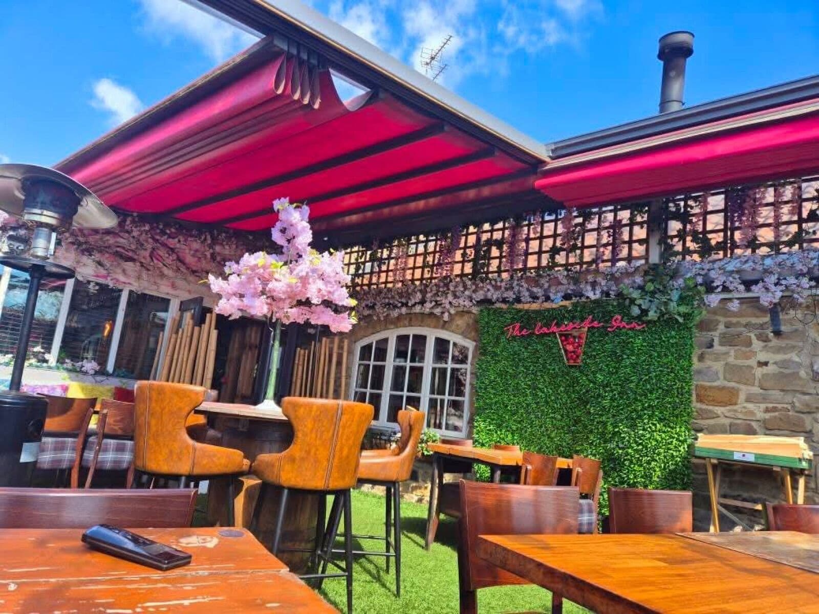 The Gin Garden at The Lakeside Inn